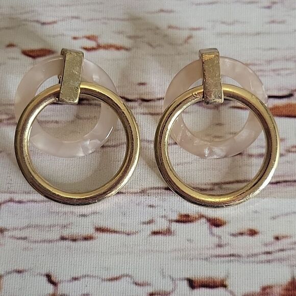 Bundle of Three Pears of Goldtone Earrings NWOT - Picture 4 of 6